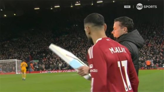 في الكورة : ديلي ستار تتكهن بالمباراة الأخيرة لـ محمد صلاح مع ليفربول قبل مشاركته في كأس أفريقيا