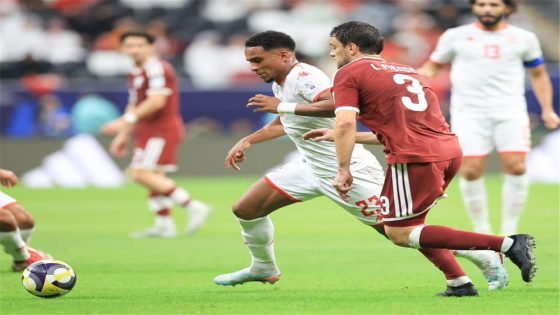 في الكورة : فيديو | طرد سيف الجزيري في مباراة تونس وقطر بـ كأس العرب