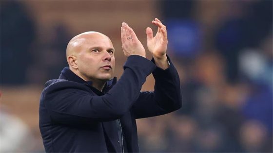 في الكورة : آرني سلوت يجيب: هل يعيد محمد صلاح لتشكيل ليفربول من جديد؟