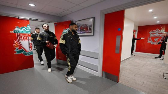 في الكورة : رد فعل سلوت على عودة محمد صلاح وجلوسه بديلاً أمام برايتون