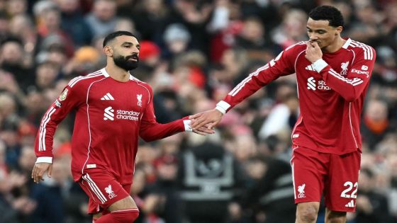 في الكورة : دون هاتشيسون يلوم محمد صلاح على تصرفه في مباراة ليفربول وبرايتون