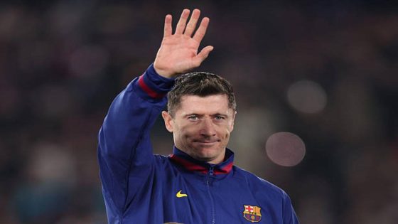 في الكورة : بديل ليفاندوفسكي.. برشلونة يتراجع عن ضم نجم يوفنتوس