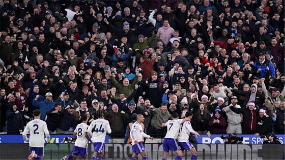 في الكورة : أستون فيلا يهزم وست هام بثلاثية ويواصل الضغط على مانشستر سيتي وآرسنال