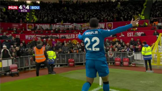 في الكورة : فيديو | مباراة الـ 8 أهداف.. بورنموث يخطف تعادلاً مثيرًا من مانشستر يونايتد في الدوري الإنجليزي