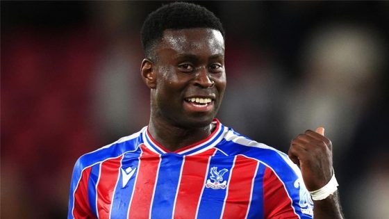 في الكورة : مدرب كريستال بالاس يحدد موقفه من بيع جويهي في يناير