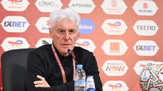 في الكورة : مدرب جنوب إفريقيا: زوجتي شعرت بالخوف في مباراة مصر