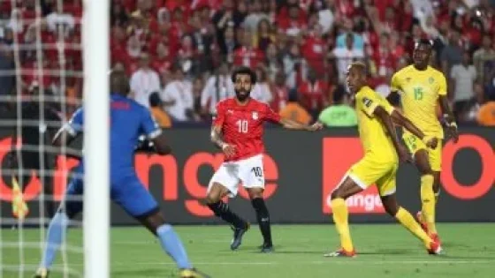 في الكورة : تعادل سلبى بين منتخب مصر وزيمبابوى بعد 15 دقيقة.. وعاشور وصلاح يهدران الفرص