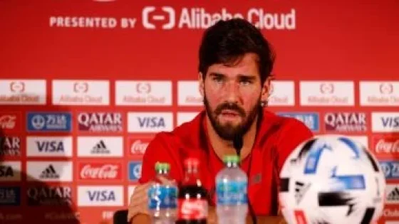 في الكورة : أليسون: محمد صلاح أسطورة في ليفربول وأتمنى أن يلعب مع ليفربول مرة أخرى