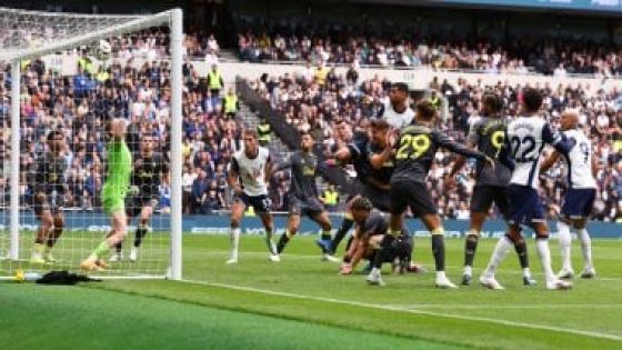 في الكورة : أرسنال يتحدى أستون فيلا فى مهمة الحفاظ على صدارة الدوري الإنجليزي