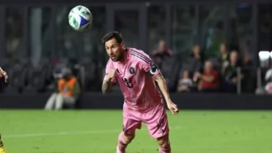 في الكورة : أفضل 10 هدافين في عام واحد عبر التاريخ.. ميسي الملك