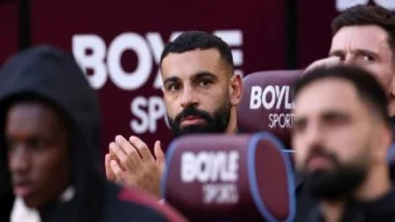 في الكورة : هل يكون ظهور والدة محمد صلاح لأول مرة فى آنفيلد يوم وداع “مو” لليفربول؟