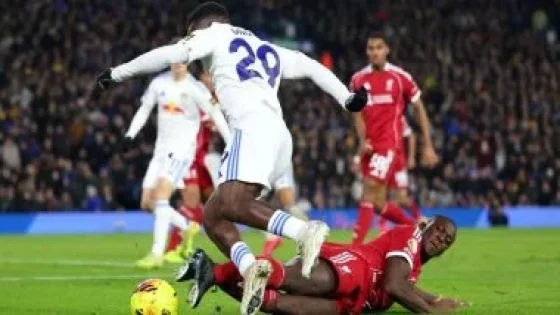 في الكورة : ليدز يتعادل مع ليفربول 2-2 فى 3 دقائق ويشعل المباراة.. فيديو