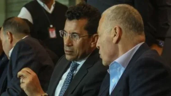 في الكورة : وزير الرياضة وقيادات اتحاد الكرة يساندون منتخب مصر أمام نيجيريا