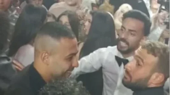في الكورة : عمر كمال وأحمد رمضان بيكهام يشاركان أحمد عبد القادر حفل زفافه بالدقهلية.. صور