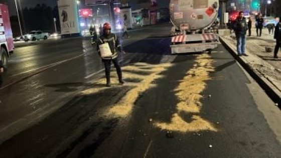 في الكورة : تسرب بنزين من سيارة مواد بترولية حمولة 57 ألف لتر بمحور التسعين فى التجمع.. صور