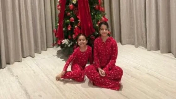 في الكورة : محمد صلاح يحتفل بالكريسماس مع مكة وكيان رغم تواجده مع منتخب الفراعنة في المغرب