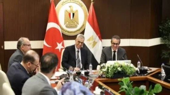 في الكورة : خالد عبدالغفار: تعاون مصرى تركى لدعم الاستثمارات الصحية وتوطين الصناعات الدوائية