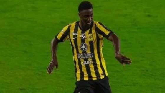 في الكورة : الأهلى يفاوض مهاجم أوجسبورج لتدعيم صفوفه فى يناير