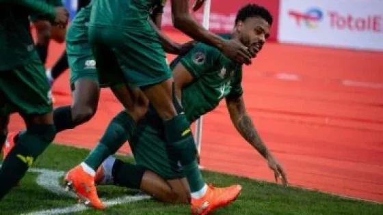 في الكورة : منتخب جنوب أفريقيا يصعق زيمبابوى 3-2 ويرافق الفراعنة إلى دور الـ16.. فيديو