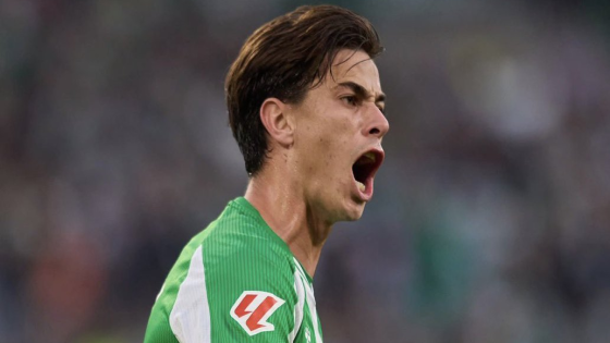 في الكورة : تعليق لاعب بيتيس عن مواجهة برشلونة