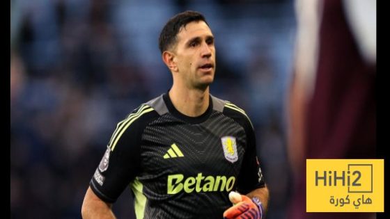 في الكورة : أستون فيلا يصل ملعبه قبل لقاء أرسنال