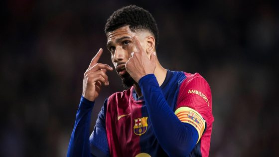 في الكورة : برشلونة يلجأ لميركاتو الشتاء بسبب أراوخو!