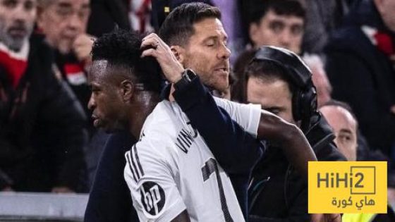 في الكورة : ” نظرة اللاعبين ” .. مشكلة ألونسو الحقيقية