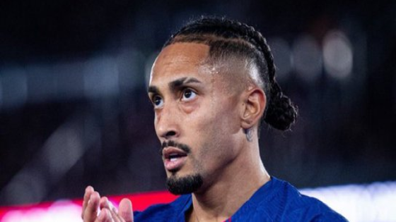 في الكورة : تعليق رافينيا بعد فوز برشلونة على اوساسونا