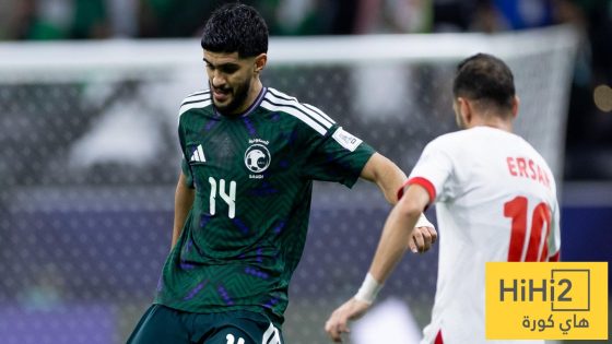 في الكورة : الكشف عن طاقم تحكيم مباراة السعودية والإمارات