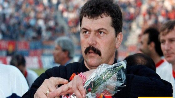 في الكورة : الحارس الروسي سافونوف يستحضر ذكريات قاهر برشلونة في نهائي الابطال