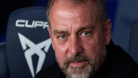 في الكورة : موقف فليك من تجديد عقده مع برشلونة