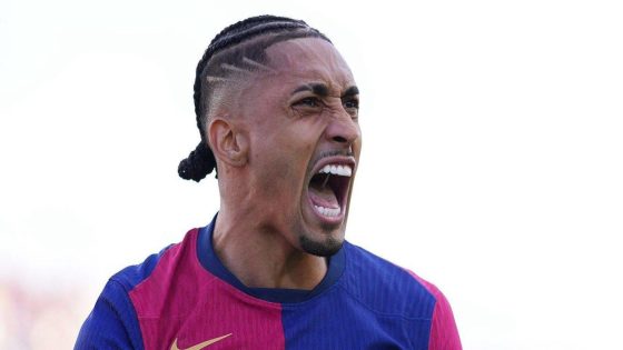 في الكورة : هل تعرض رافينيا للإصابة بسبب عدم فوزه بالكرة الذهبية؟