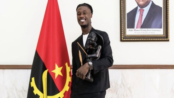 في الكورة : كامافينغا يفتتح أكاديمية كرة قدم في أنغولا