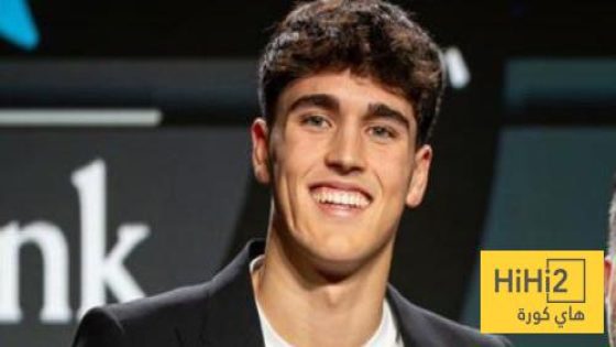 في الكورة : والد كوبارسي وشقيقته يتحدثان بعد تتويجه بجائزة افضل لاعب كتالوني