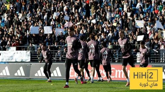 في الكورة : 6 آلاف مشجع يؤازرون ريال مدريد في التدريبات