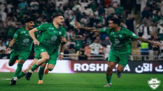 في الكورة : الأهلي يهزم النصر بثلاثية ويوقف سلسلة انتصارات المتصدر في دوري روشن