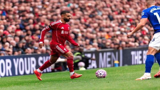 في الكورة : أوين يستنجد بـ محمد صلاح بعد تعادل ليفربول مع ليدز: كل شيء مغفور