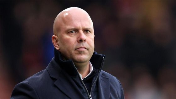 في الكورة : بسبب لاعب الفريق.. آرني سلوت مهدد بالإقالة من تدريب ليفربول