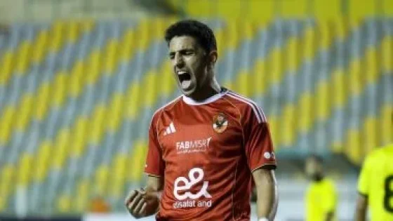 في الكورة : طبيب الأهلي: كوكا يشكو من آلام في الحوض ويخضع لبرنامج تأهيلي