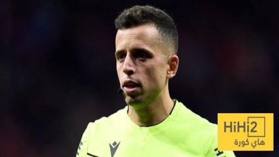 في الكورة : رسميا .. فيكتور غارسيا حكما لمباراة برشلونة ضد اسبانيول