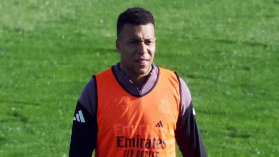 في الكورة : موقف مبابي من السوبر الاسباني يتحدد غدا